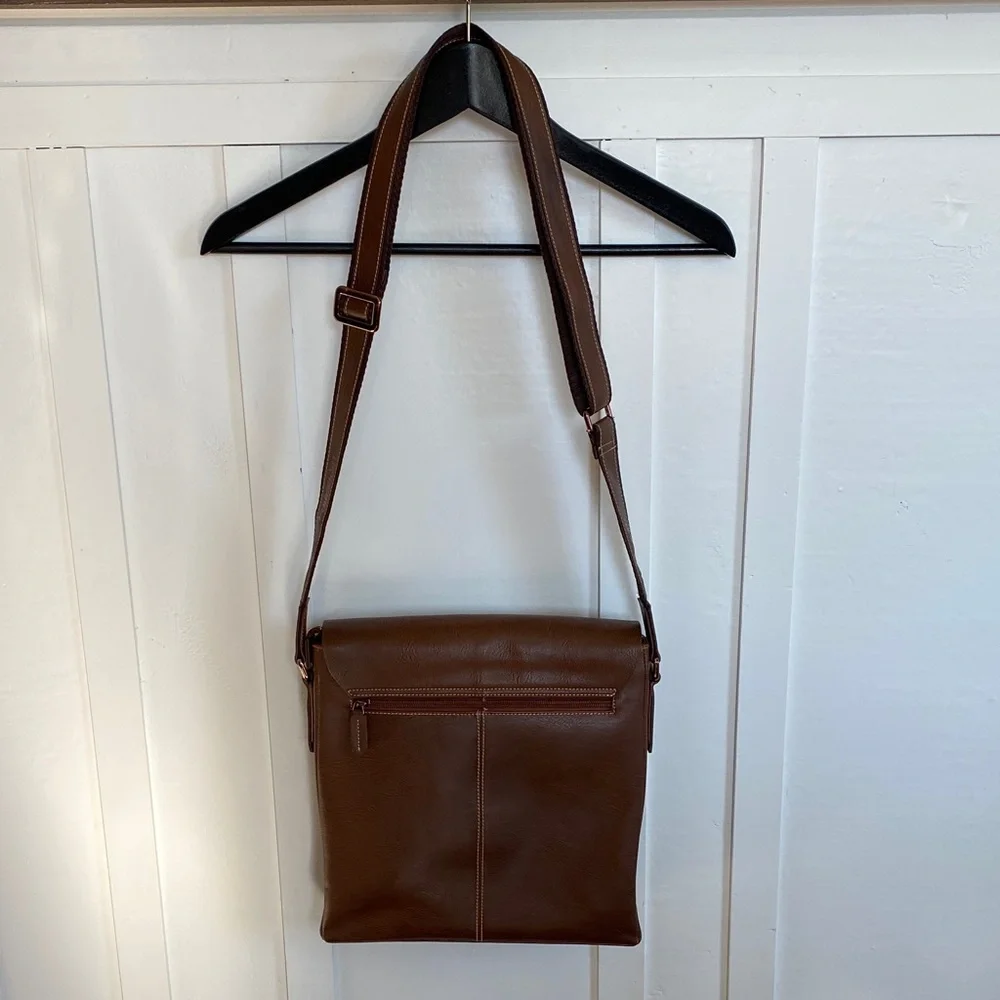 NWOT Vintage Foresight Brown Leather Postal Messenger Magnetic Closure Bag